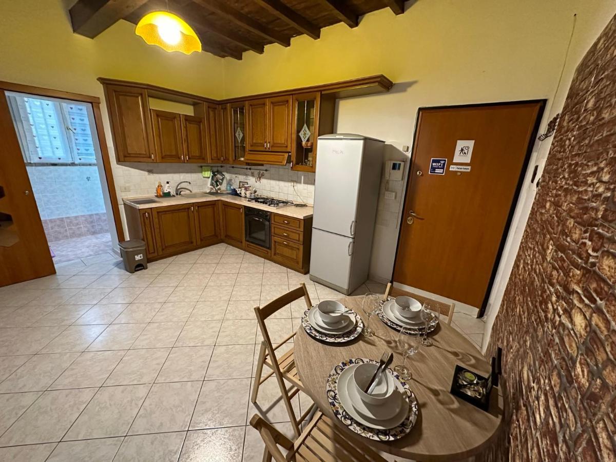 Apartament Aosta 3 Parma Zewnętrze zdjęcie